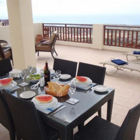 First Floor 2 Bedroom Apartment, Large Balcony, Amazing Sea Views, Communal Pool Πέγεια Εξωτερικό φωτογραφία
