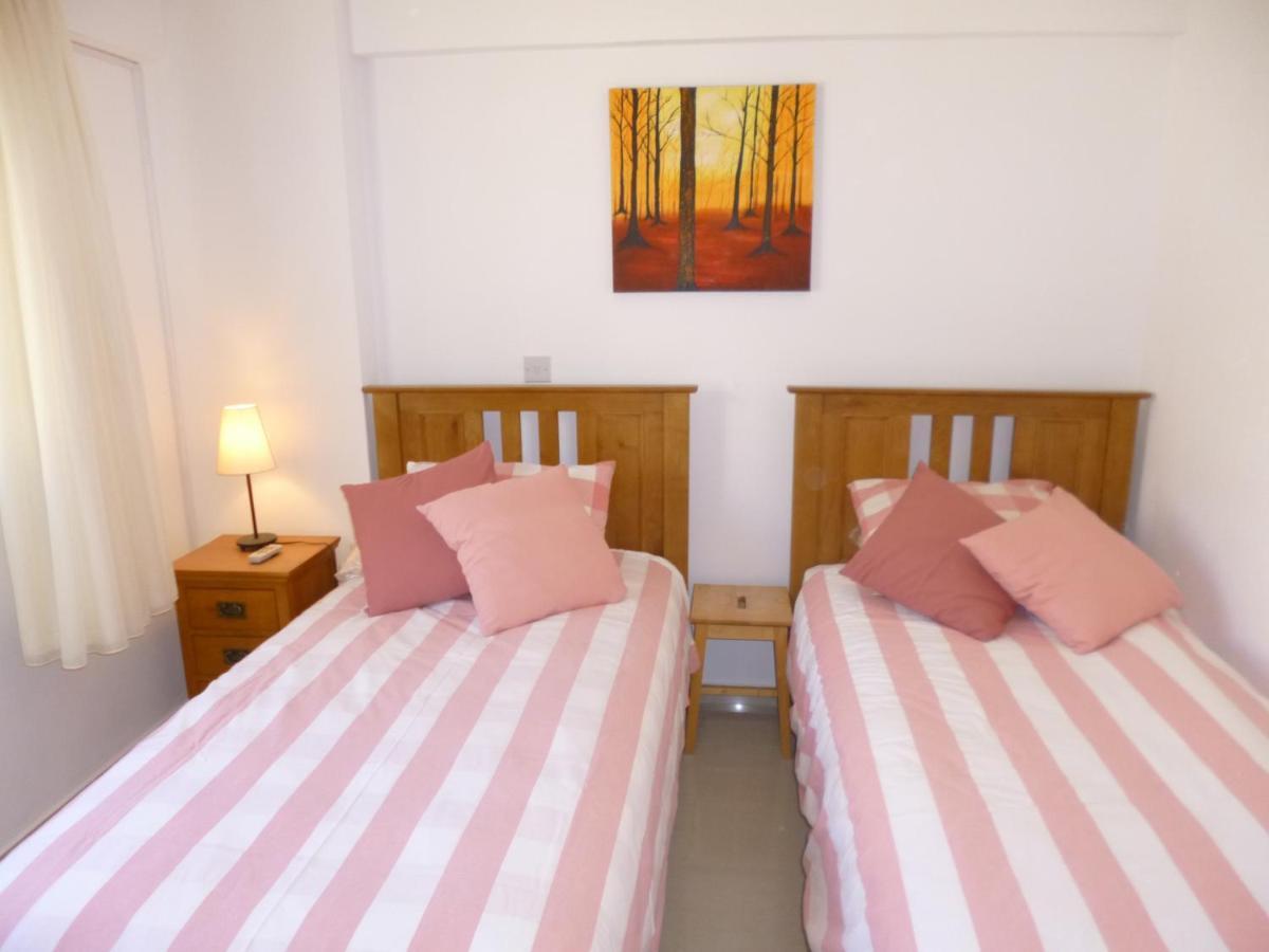 First Floor 2 Bedroom Apartment, Large Balcony, Amazing Sea Views, Communal Pool Πέγεια Εξωτερικό φωτογραφία